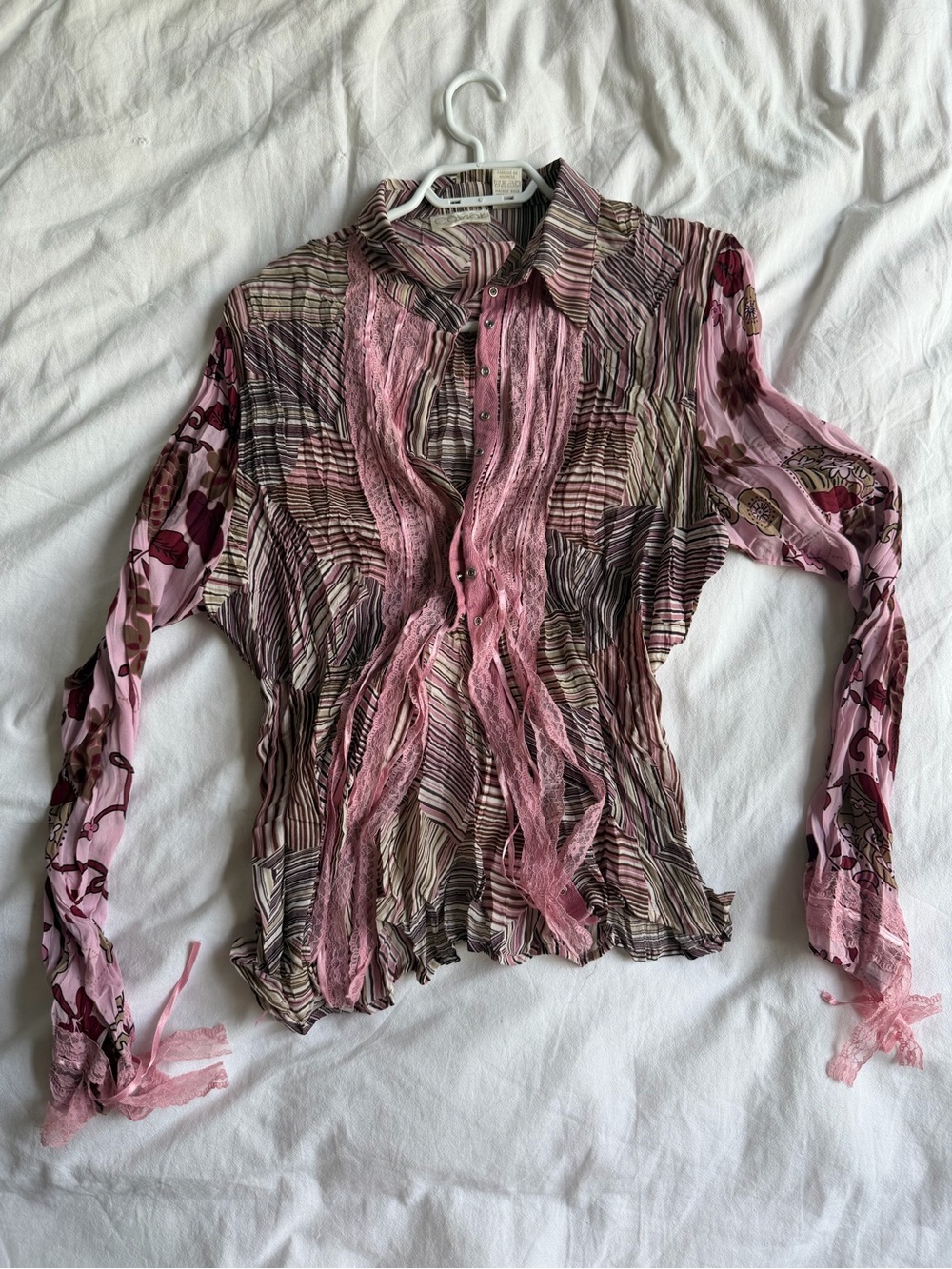 Women's Pink Patterned Ruffle Tie-Front Blouse
